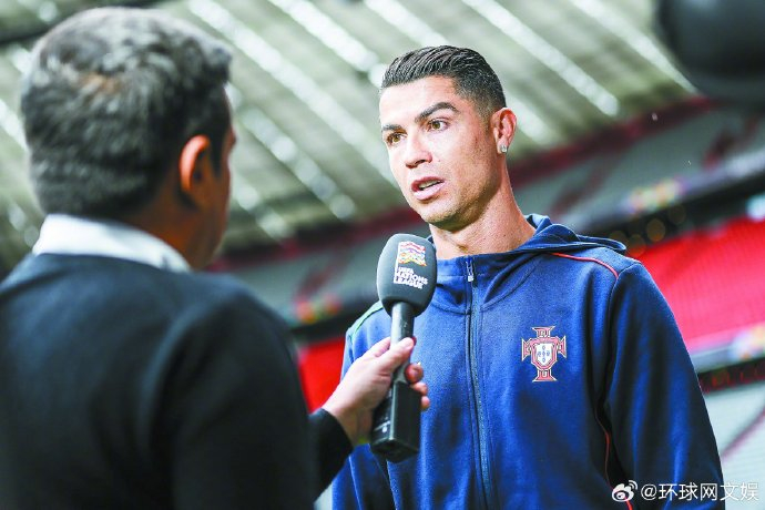 爱游戏官方网站-德国队引发争议！，C罗官方宣布晋级下一阶段新规热度持续攀升-爱游戏官方网站