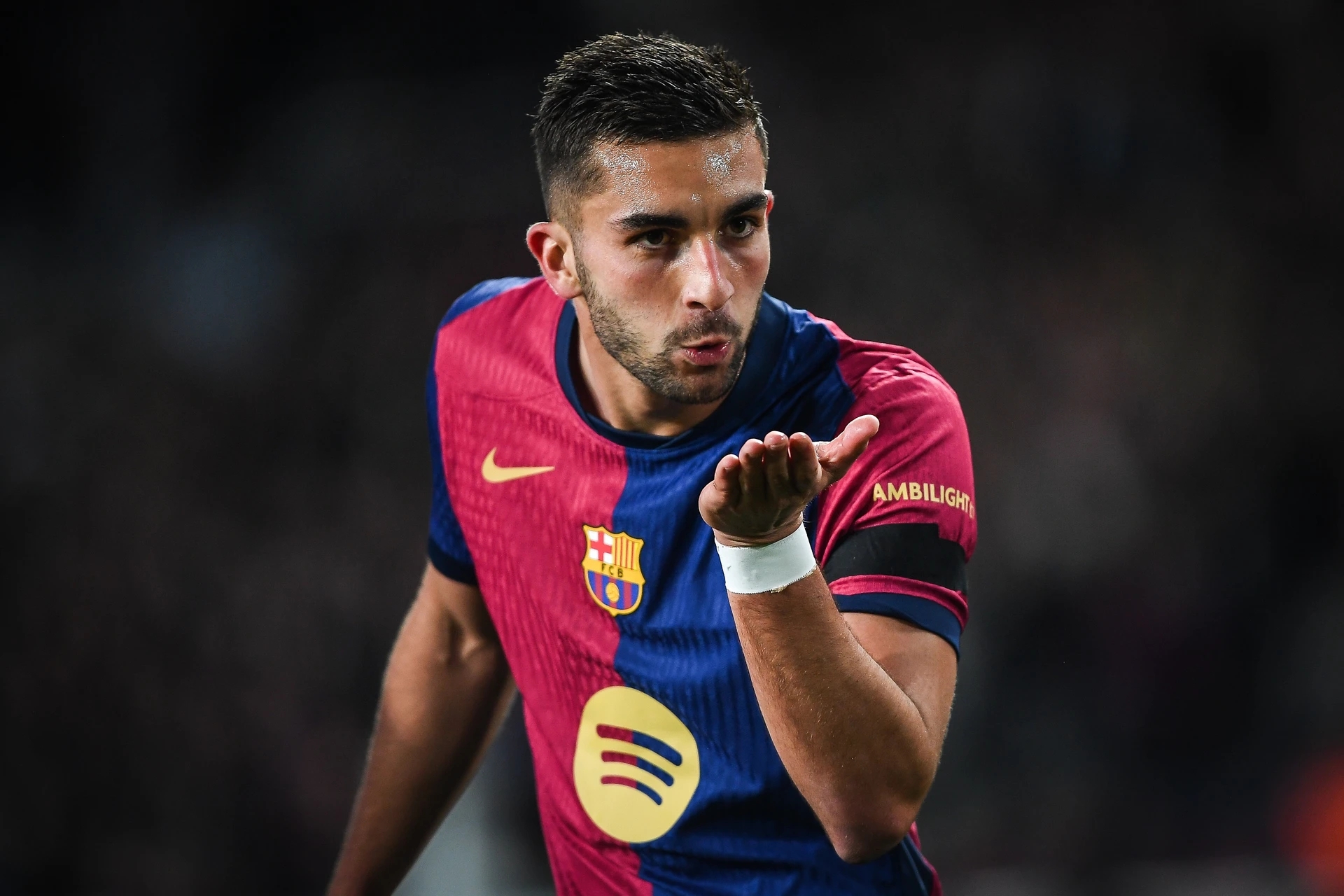 巴塞罗那迎欧联关键赛，转会期强势反弹，震撼外界，轮换策略成焦点